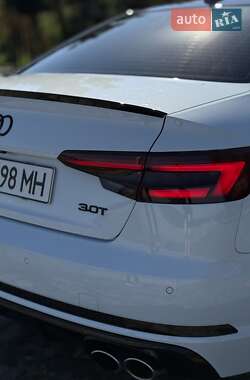 Седан Audi S4 2016 в Киеве фото 23 Седан Audi S4 2016 в Киеве