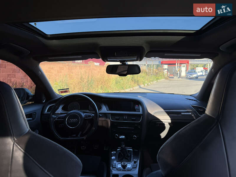 Седан Audi S4 2013 в Ровно