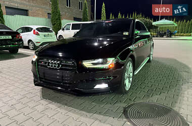 Седан Audi S4 2013 в 