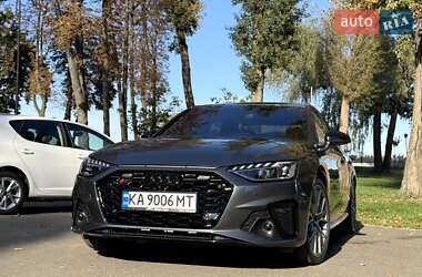 Седан Audi S4 2023 в 
