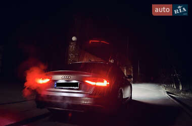 Седан Audi S4 2013 в 