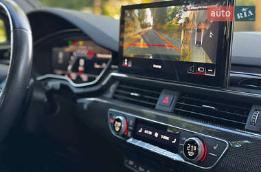 Седан Audi S4 2022 в 
