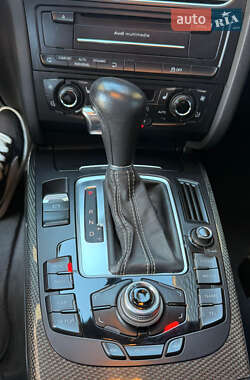 Седан Audi S4 2012 в 