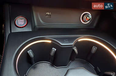 Седан Audi S4 2019 в 