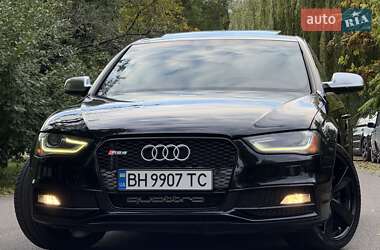 Седан Audi S4 2012 в  фото 10 Седан Audi S4 2012 в