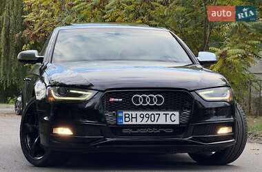 Седан Audi S4 2012 в  фото 20 Седан Audi S4 2012 в