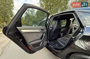 Седан Audi S4 2012 в  фото 56 Седан Audi S4 2012 в