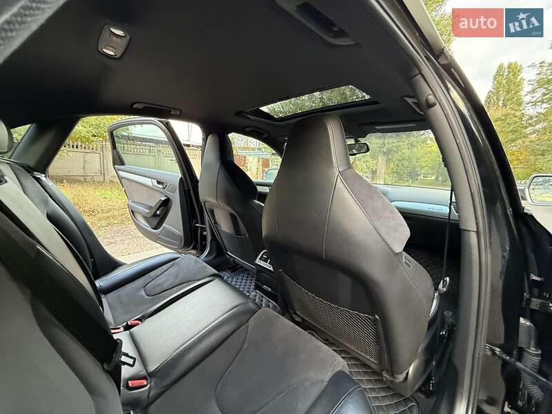 Седан Audi S4 2012 в Одессе
