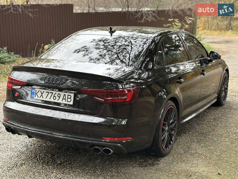 Седан Audi S4 2017 в Киеве фото 6 Седан Audi S4 2017 в Киеве