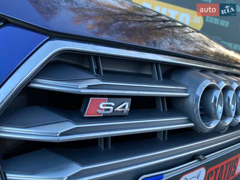 Седан Audi S4 2017 в Хмельницькому