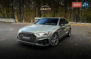 Седан Audi S4 2022 в Харькове