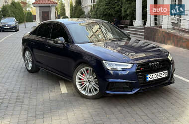 Седан Audi S4 2019 в Киеве