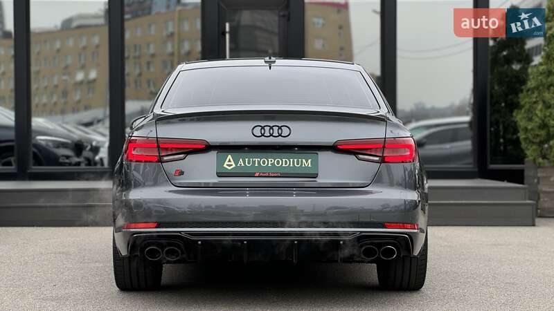 Седан Audi S4 2019 в Києві