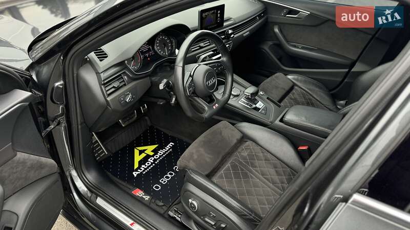 Седан Audi S4 2019 в Києві