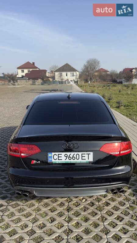 Седан Audi S4 2011 в Ивано-Франковске