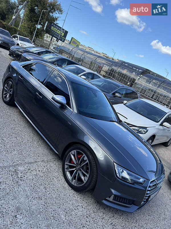 Седан Audi S4 2017 в Києві фото 9 Седан Audi S4 2017 в Києві