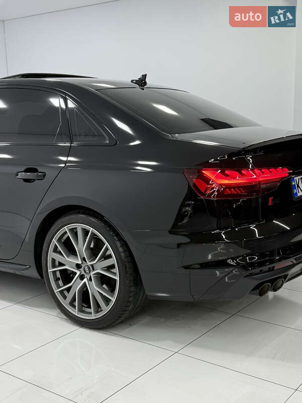 Седан Audi S4 2023 в Одессе