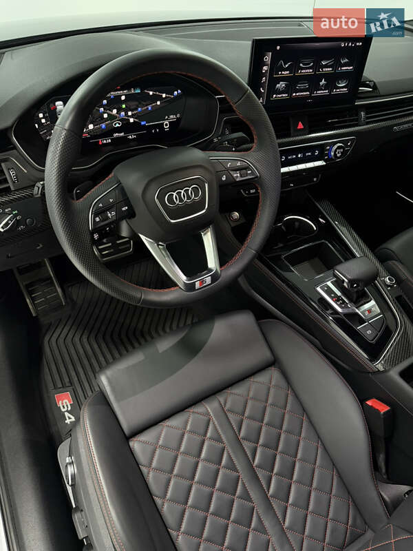 Седан Audi S4 2023 в Одессе