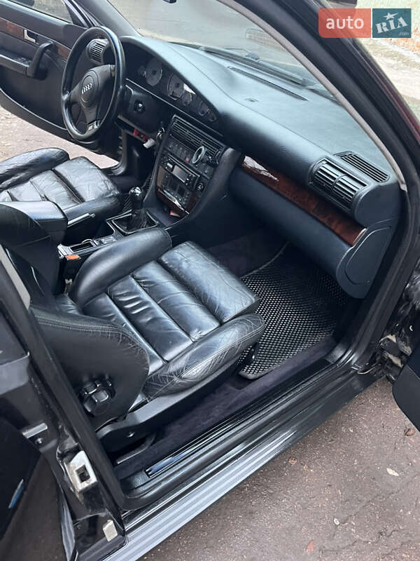 Седан Audi S4 1993 в Чернигове фото 24 Седан Audi S4 1993 в Чернигове