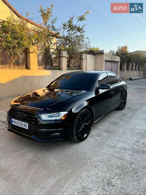 Седан Audi S4 2014 в Одессе
