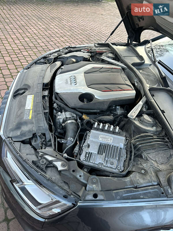 Седан Audi S4 2017 в Кам'янському фото 36 Седан Audi S4 2017 в Кам'янському