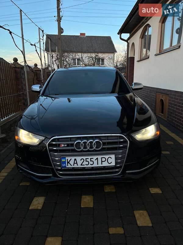 Audi S4 2012