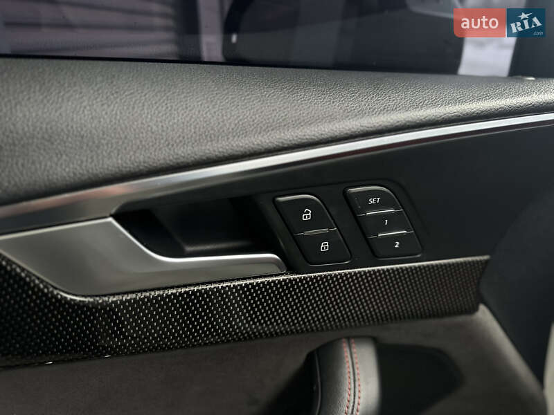 Седан Audi S4 2019 в Києві фото 10 Седан Audi S4 2019 в Києві