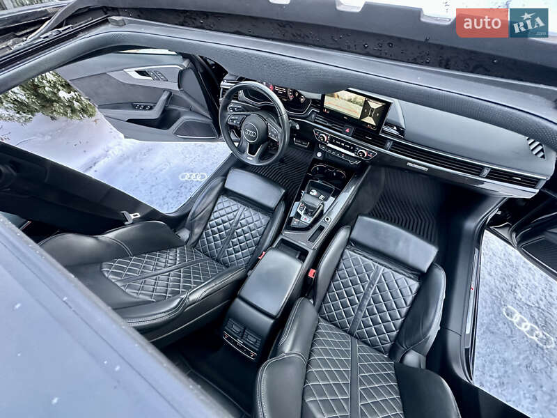Седан Audi S4 2019 в Киеве