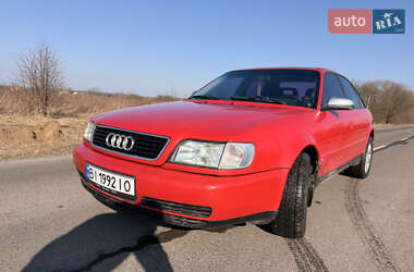 Седан Audi S4 1992 в Львове