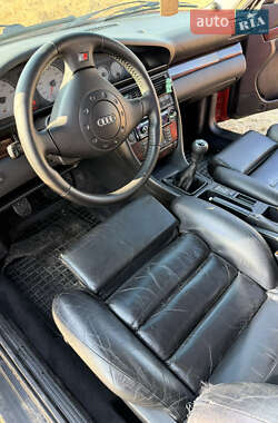 Седан Audi S4 1992 в Львове