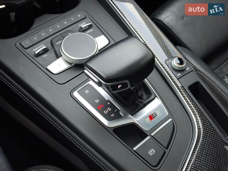 Седан Audi S4 2017 в Киеве фото 30 Седан Audi S4 2017 в Киеве