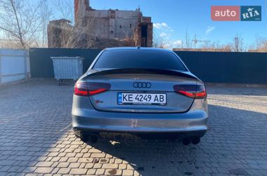 Седан Audi S4 2013 в Кривому Розі
