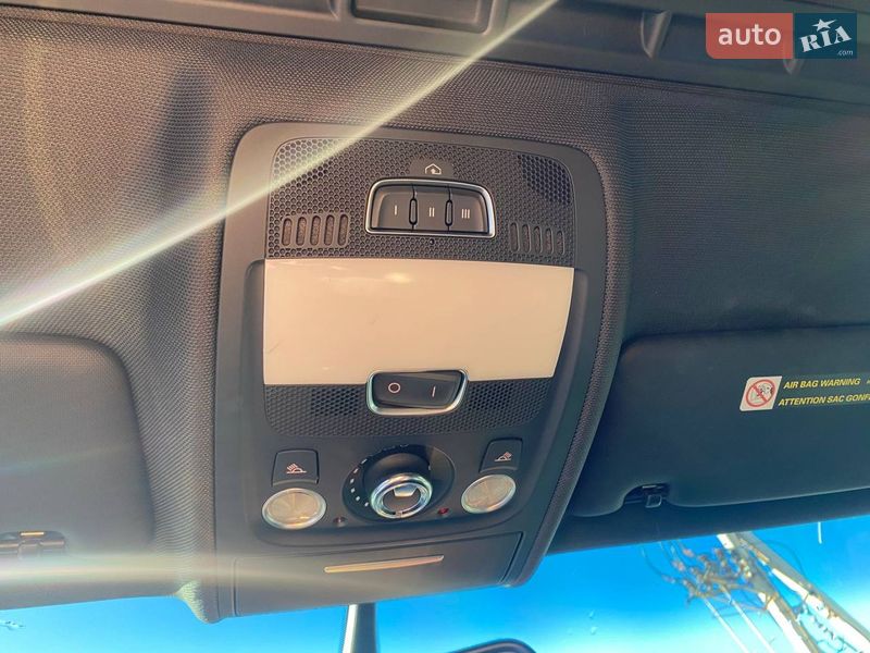 Седан Audi S4 2013 в Кривому Розі