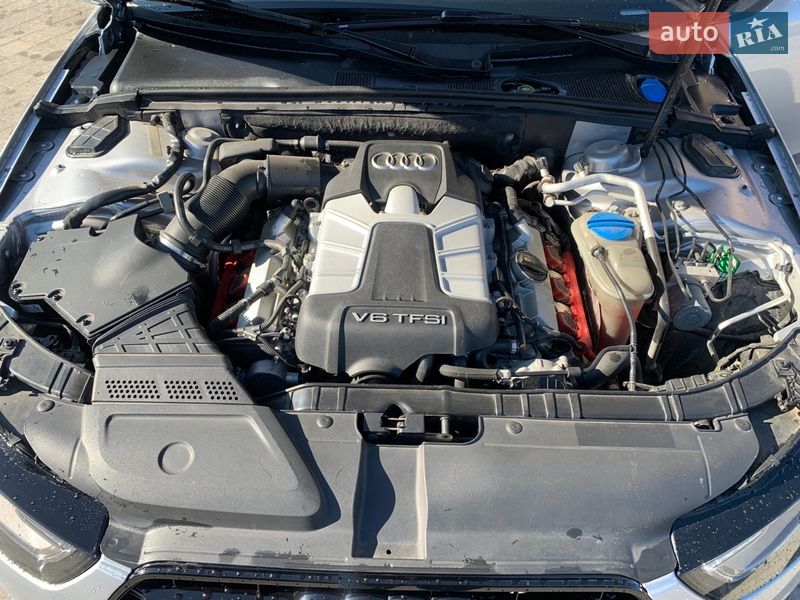 Седан Audi S4 2014 в Львове