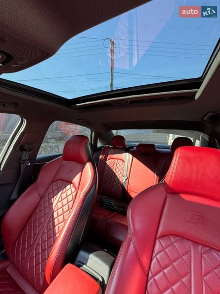 Седан Audi S4 2018 в Днепре