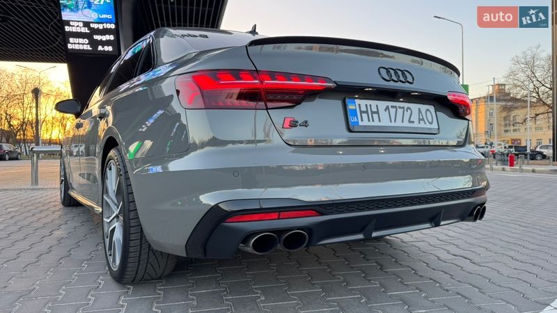 Седан Audi S4 2020 в Одессе