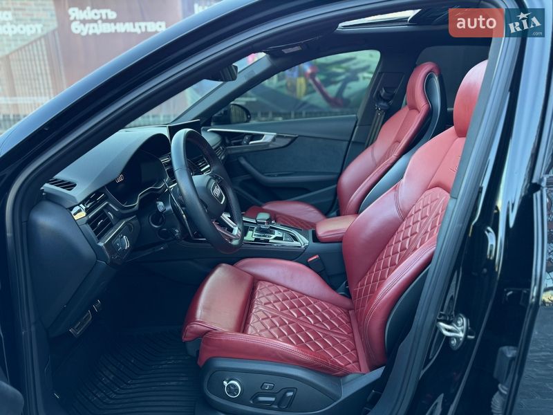 Седан Audi S4 2023 в Полтаві фото 21 Седан Audi S4 2023 в Полтаві