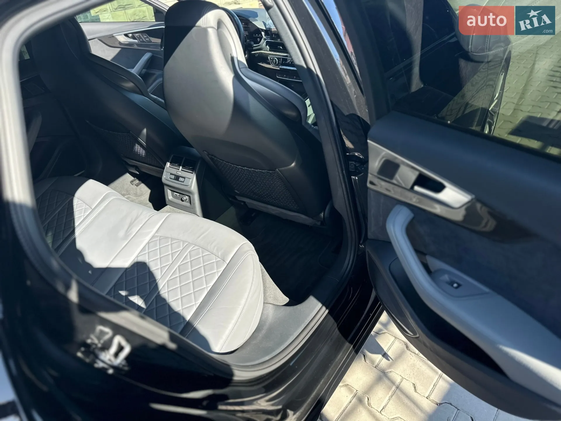 2023 Audi S4 - мініатюра 19