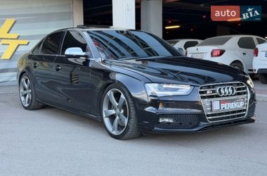 Седан Audi S4 2012 в Киеве