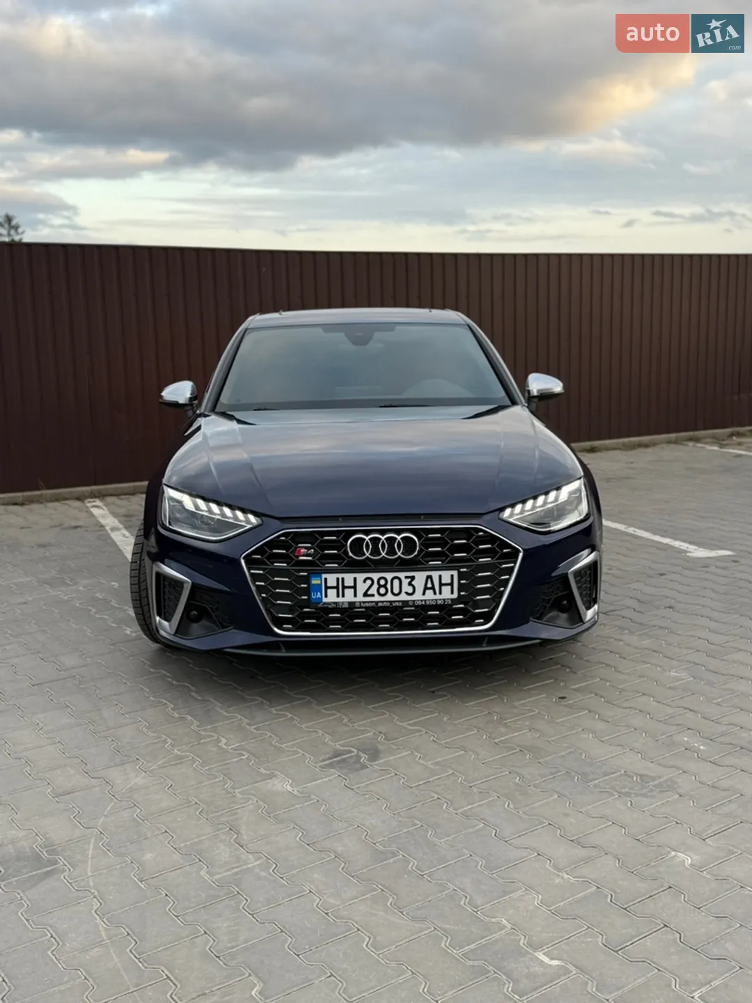 2017 Audi S4 - мініатюра 3