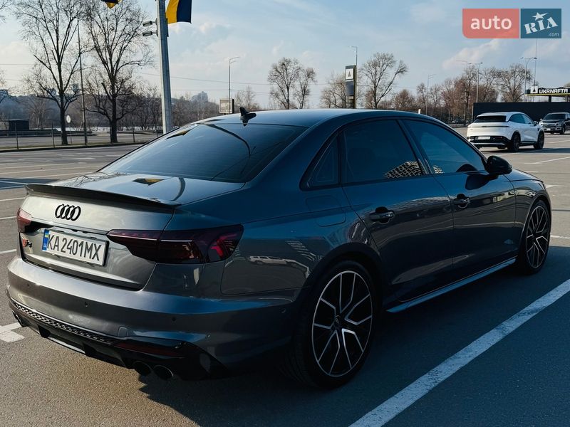 Седан Audi S4 2020 в Києві
