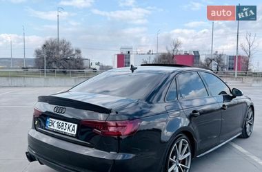 Седан Audi S4 2018 в Киеве