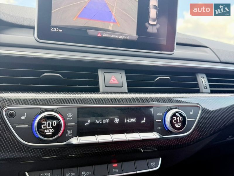 Седан Audi S4 2018 в Киеве