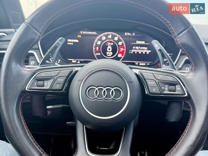 Седан Audi S4 2018 в Киеве