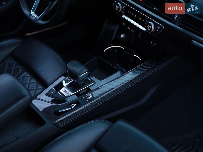 Седан Audi S4 2022 в Львове фото 25 Седан Audi S4 2022 в Львове