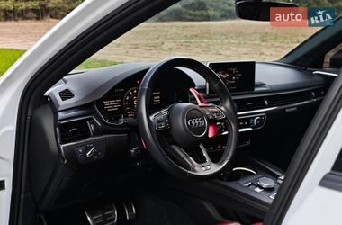 Седан Audi S4 2018 в Луцке