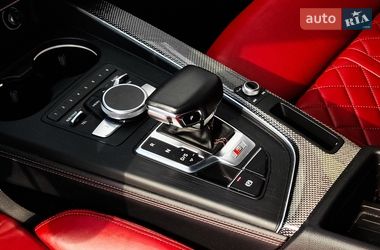 Седан Audi S4 2018 в Луцке