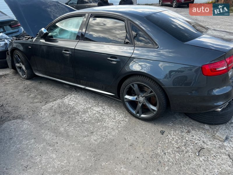 Седан Audi S4 2012 в Одессе
