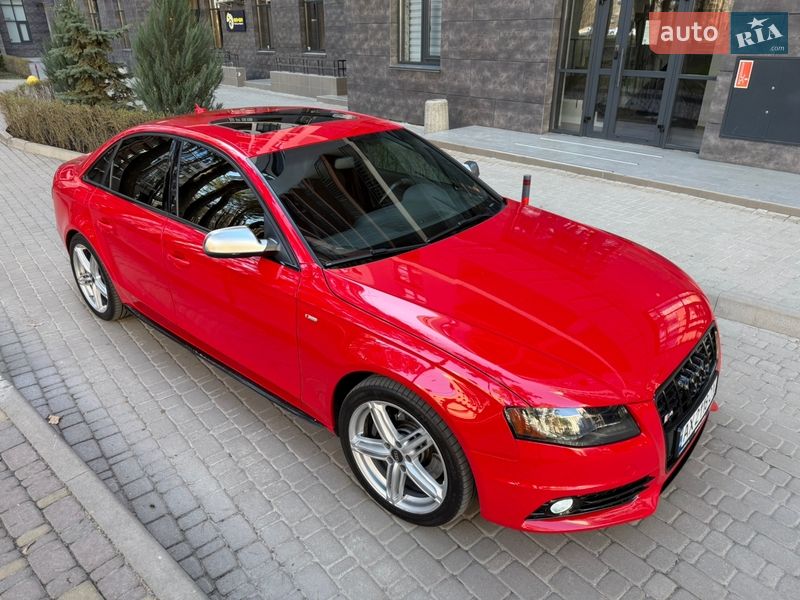 Седан Audi S4 2010 в Киеве