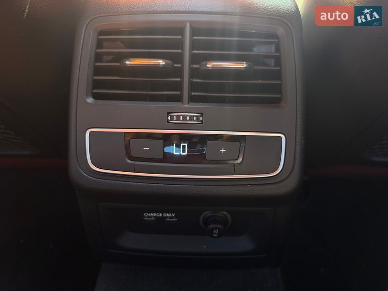 Седан Audi S4 2020 в Полтаве